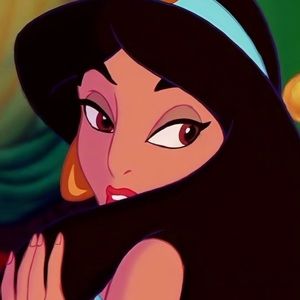 Meet your Posher, Ana